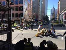 В австралийском Мельбурне автомобиль врезался в толпу: 19 раненых