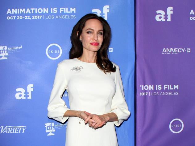 СМИ: резко похудевшая Анджелина Джоли весит, как ее 11-летняя дочь