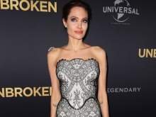 СМИ: резко похудевшая Анджелина Джоли весит, как ее 11-летняя дочь