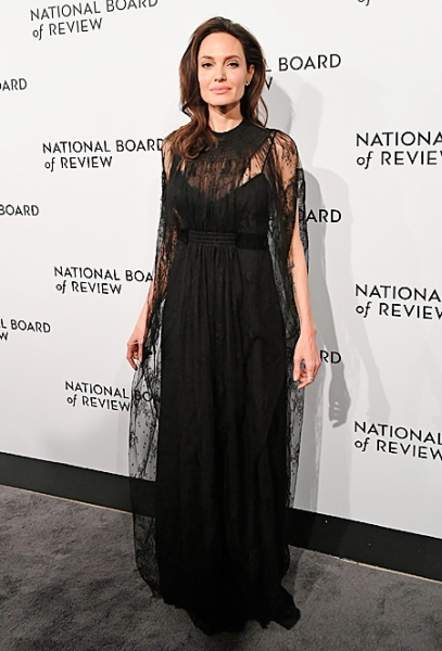 Анджелина Джоли с дочерьми и другие звездные гости церемонии National Board of Review