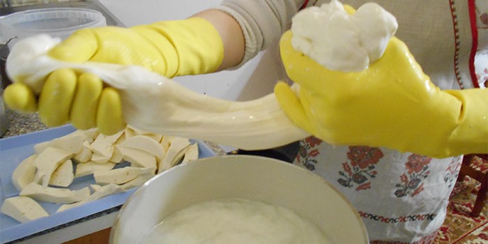 Сыр косичка - состав и калорийность, разновидности и технология производства