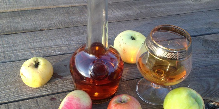Брага на яблоках - как выбрать фрукты и пошаговые рецепты приготовления в домашних условиях
