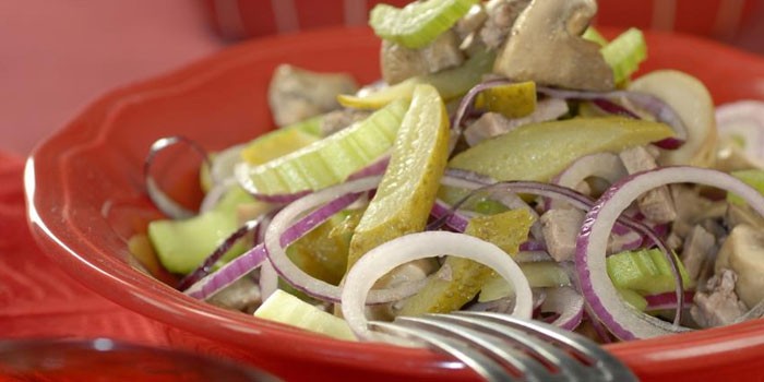 Салат с грушей - пошаговые рецепты приготовления с сыром, беконом, виноградом или отварным языком