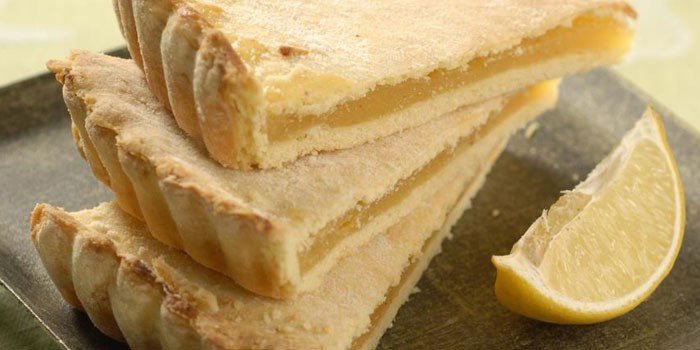 Пирог с лимоном - пошаговые рецепты приготовления из песочного, слоенного или кефирного теста с фото