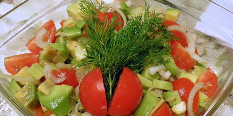 Салат с авокадо и огурцом - рецепт