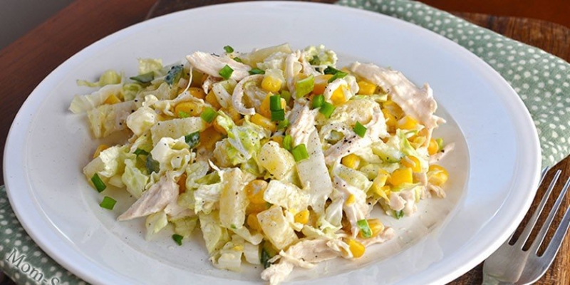 Салат из куриной грудки и ананаса - лучшие пошаговые рецепты приготовления в домашних условиях с фото