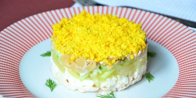 Салат с индейкой - пошаговые рецепты приготовления вкусного блюда в домашних условиях с фото