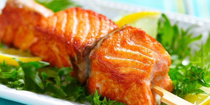 Шашлык из красной рыбы - как правильно и вкусно замариновать и приготовить по пошаговым рецептам с фото