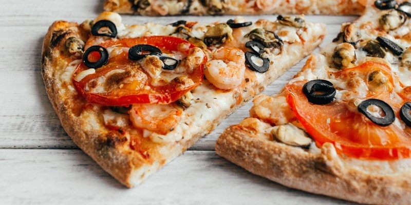 Пицца с морепродуктами - как быстро и вкусно приготовить в домашних условиях по пошаговым рецептам с фото