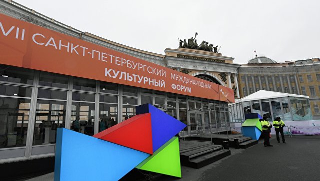 Россия и Германия подпишут в Петербурге ряд соглашений по "Русским сезонам" 