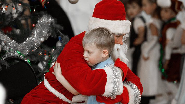 Ученые доказали, что вера в Деда Мороза полезна для здоровья детей
