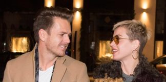 Рождество с незнакомцем: Кэти Перри спровоцировала слухи о новом романе