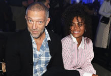 Ни тени раздора: Венсан Кассель и Тина Кунаки на показе Alexandre Vauthier в Париже