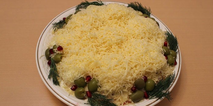 Салат Снежные сугробы - как вкусно приготовить в домашних условиях по пошаговым рецептам с фото