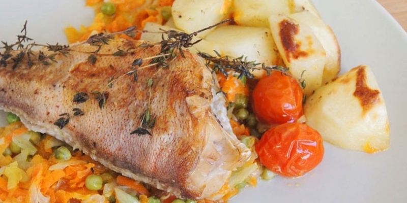 Рыба на пару - пошаговые рецепты приготовления диетического блюда в домашних условиях с фото