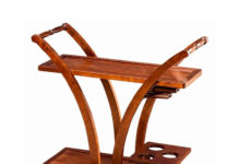 Сервировочный столик из натурального дерева — удобство и универсальность