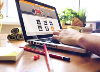 Кому доверить создание сайта?