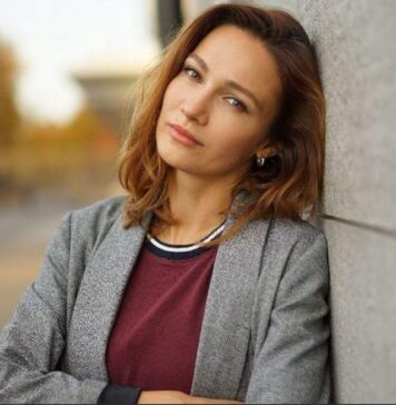 Новости дня: Умерла жена режиссера Валерия Тодоровского актриса Евгения Брик