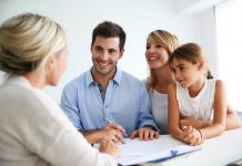 Развод родителей: как поможет психолог ребенку