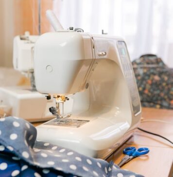Сравнение оверлока и швейной машины