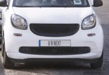 Инновационные технологии в изготовлении регистрационных знаков: применение современных материалов