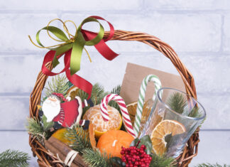 Что дарить в год Змеи 2025 из еды?