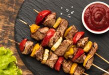 Шашлык с доставкой: вкусное и удобное решение для любого случая