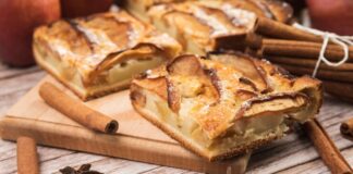 Яблочный пирог на сметане: рецепт для начинающих и опытных кулинаров