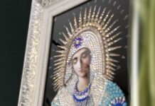 Как инкрустировать стразами