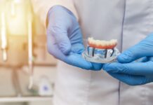 Имплантация зубов: Восстановление улыбки и уверенности в себе