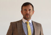 Прокат костюмов: Ваш стильный выход без лишних затрат